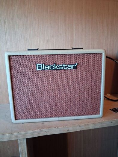 Blackstar 15e Debut practice amp