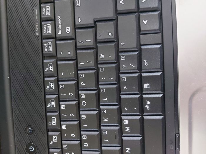 Compaq Presario CQ50, AMD Sempron SI-40, 2.0GHz, 1GB Ram, Windows 7, 32 Bit, Firefox, Opera and chrome, excellent cosmetic condition, Vintage Laptop