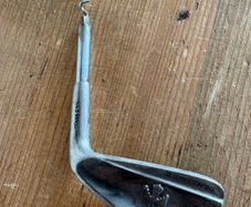Golf club corkscrew
