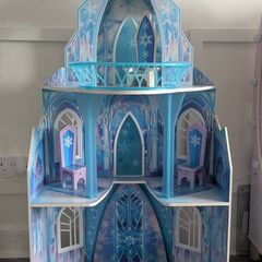 Frozen castle