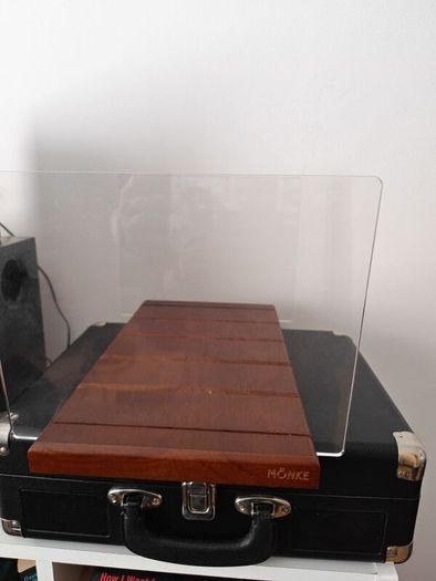 Record Player and Vinyl Holder