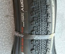 Bicycle tires