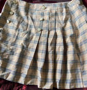 Plaid swing skirt size 16