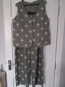 CoOrd Set - Trousers Waistcoat - Sage Green - UK 12 - Cotton Linen mix