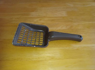 Cat litter scoop