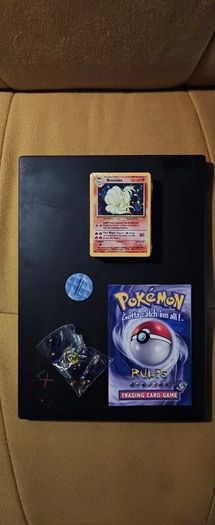 Pokemon 1999 Wizards of the Coast Base Set Unlimited Trainer Decks