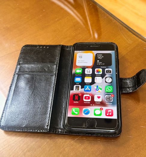 iPhone 7 Unlocked perfect working very good condition