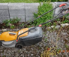 Lawnmower