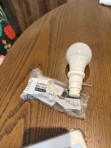 IKEA E27 LED Bulb and B22 E27 Converters