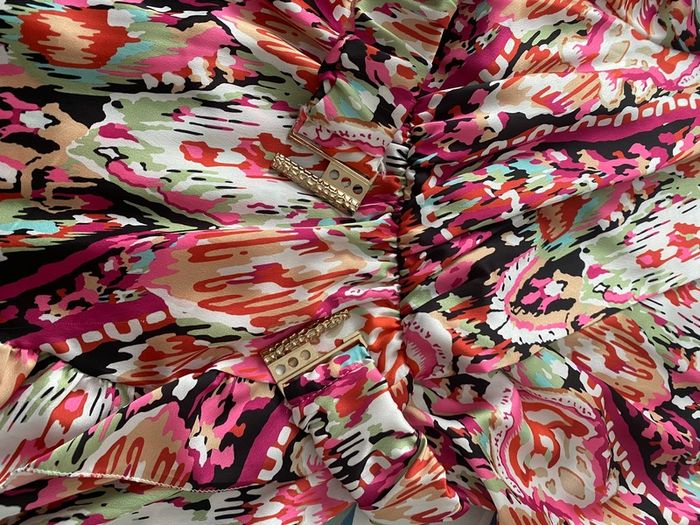 Size 8 multicolour dress