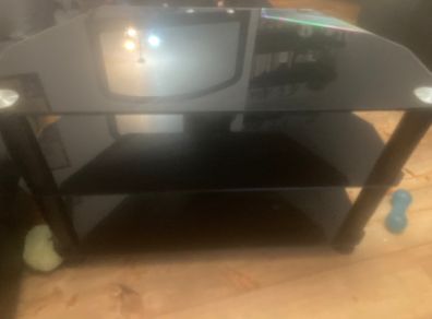 Tv stand free
