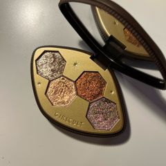 Girlcult eyeshadow palette