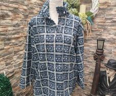 Ten yards by Colmar Navy and white fleece sweater