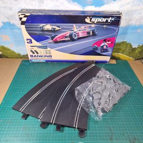 Scalextric C8297 Radius 3 Banked Curves Boxed (Track)
