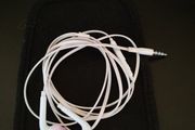 Samsung Earphones. Free Postage!