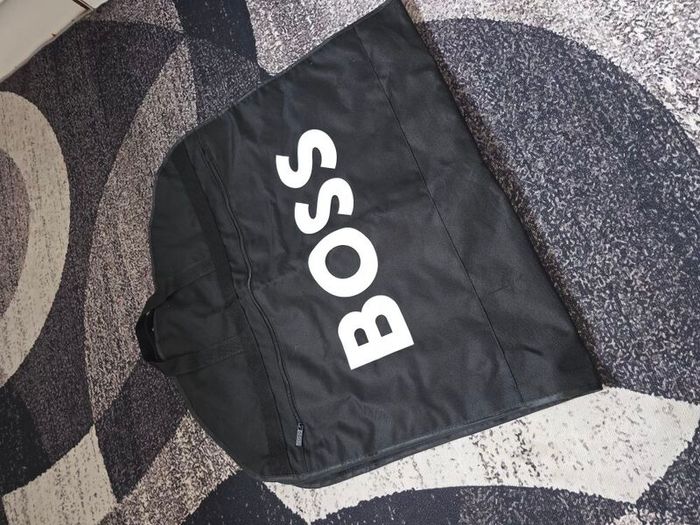 BOSS Garment Bags