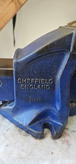 Record no 2 engineering vice