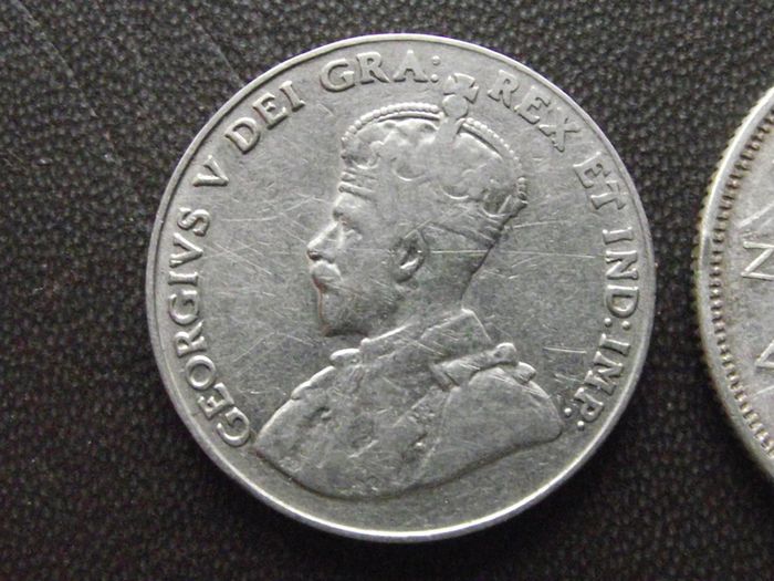Canada 2 Coins: 5 Cents (1929) & 25 Cents (1962)