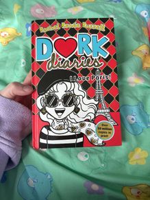 Dork diaries I love Paris Book