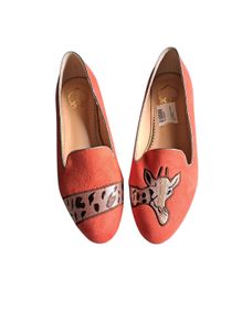 Wonder suede embroidered giraffe flats