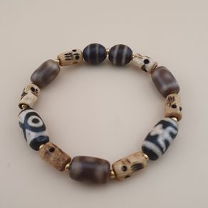 Vintage 2 Eyes Himalayan Tibetan Agate & Unique Pattern Agate Beads Bracelet