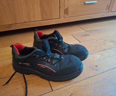 safety boots