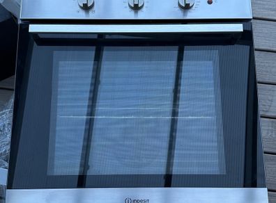 Indesit electric oven