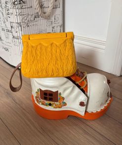 Quality 1977 matchbox boot
