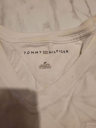 mens tommy hilfiger tshirt