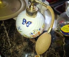 Two Old Perfume Bottles, Price is for 1 Only Postage Available or Collection,