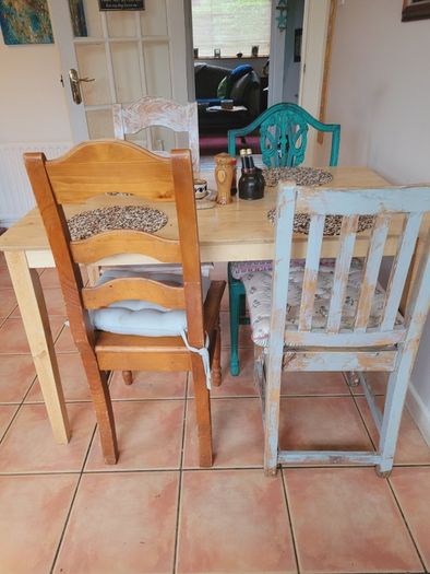 Kitchen table