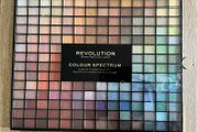 Makeup Revolution 196 Stars Eyeshadow Palette