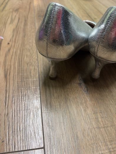 low heels metallic gold