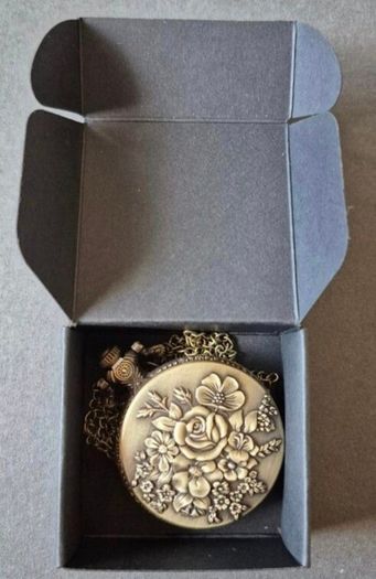 Quartz Vintage Style Pocket Watch, Botanical/ Rose Design.