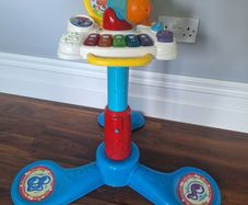 Vtech Sit to Stand Music Centre Toy
