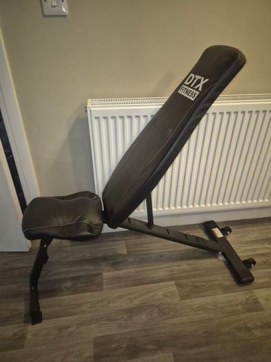 weight bench