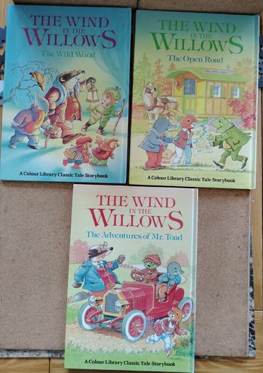 The Wind in the Willows  3 Book Vintage Set 1990  Perfect Condition