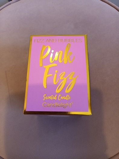 Pink fizz and bubbles candle