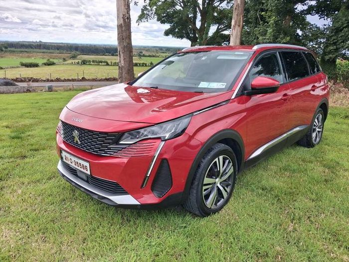 2021 Peugeot 5008