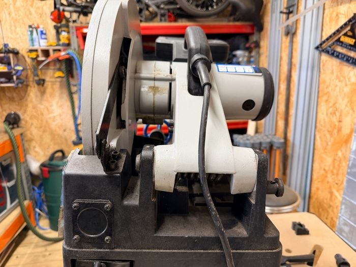 Evolution metal chop saw