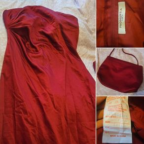 Pronuptia Paris Full Length Burgundy Debs/Formal Gown and Matching Bag: Worn Once