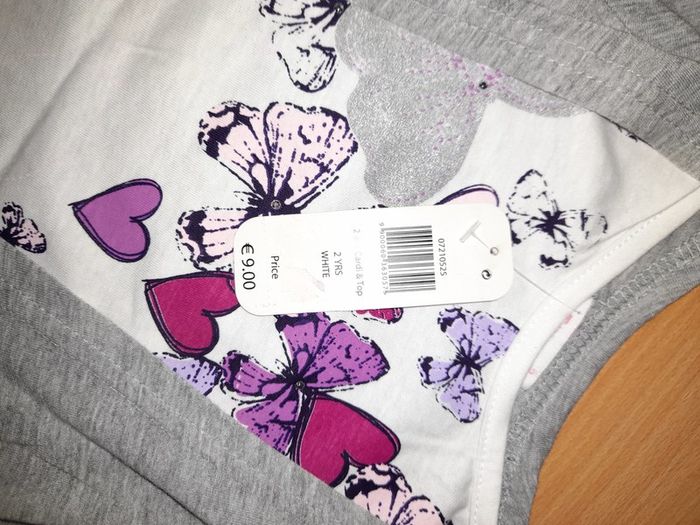 Girls brand new top,age 2