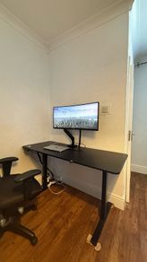 ERGOMAKER Electric Height Adjustable Standing Desk