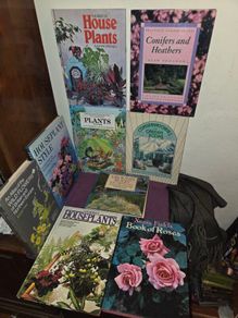 Collection of 12 Hardback Gardening/Plant books