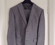Grey Suit 40s