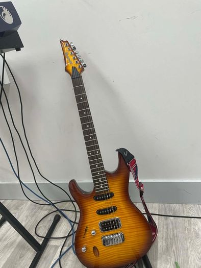 ibanez sa left