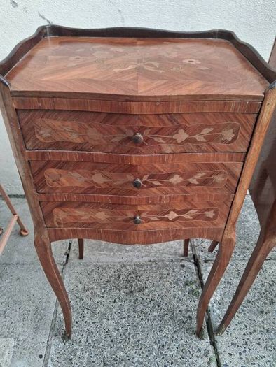 Matching pair of antique French Louis XV style nightstand or bedside tables.