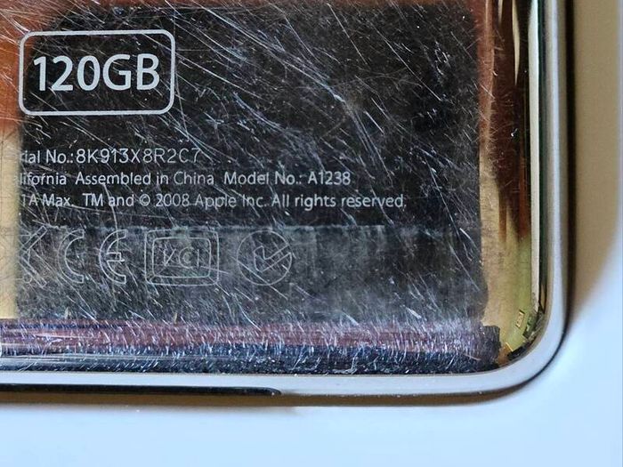 Apple iPod Classic 6th Gen 120gb