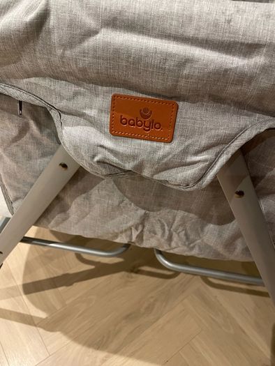 travel cot