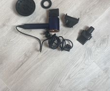 Dyson supersonic hairdryer & accessories